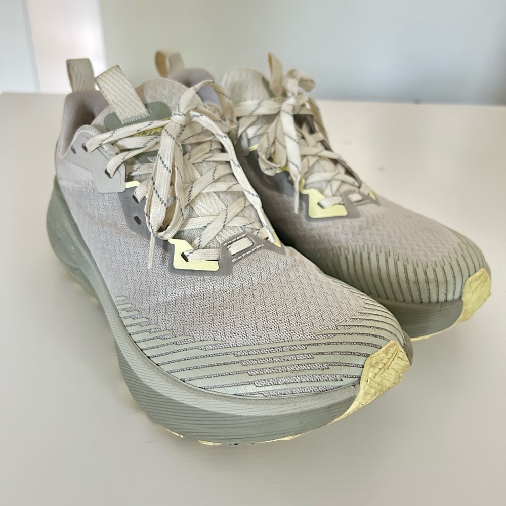 Altra Experience Wild 9.5